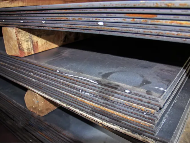 工厂价格1/3/6/10/20毫米ASTM a36轻度热轧碳钢板